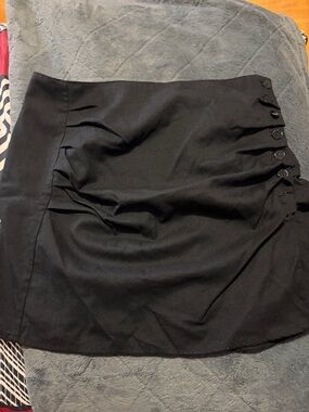 Dynamite skirt (used)